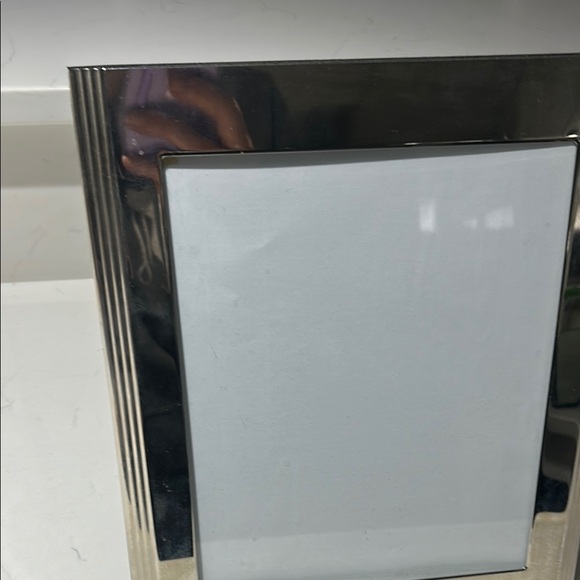 Elegant 8x10 Silver Photo Frame - Picture 6 of 6
